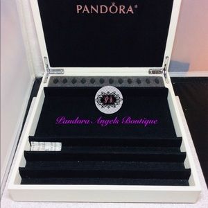 Pandora Jewelry - Pandora Leather Jewelry Storage Boc Pandora Jewelry - Pandora Leather Jewelry Storage Boc
